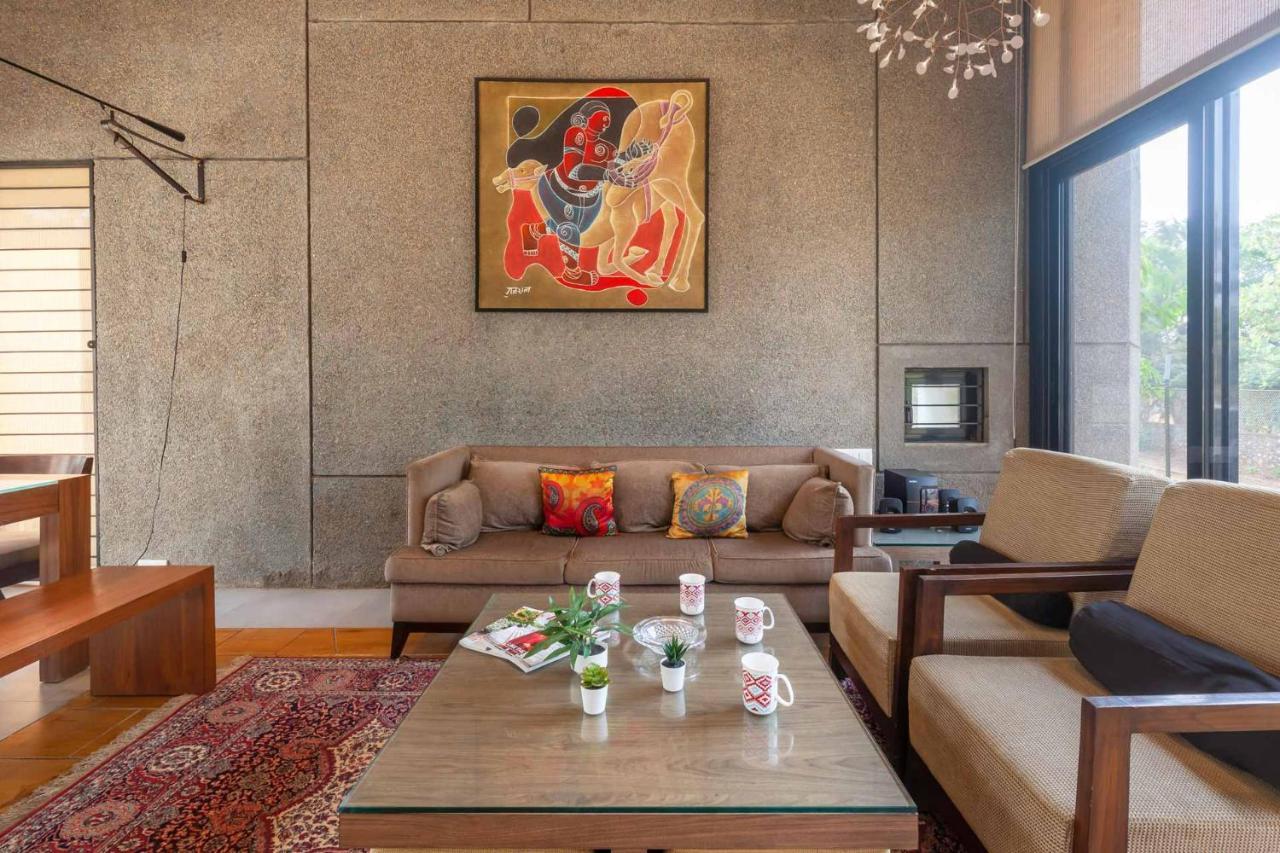 Villa Foresta By Stayvista With Modern Decor, Swimming Pool & Expansive Lawn For A Perfect Escape Lonavala Kültér fotó