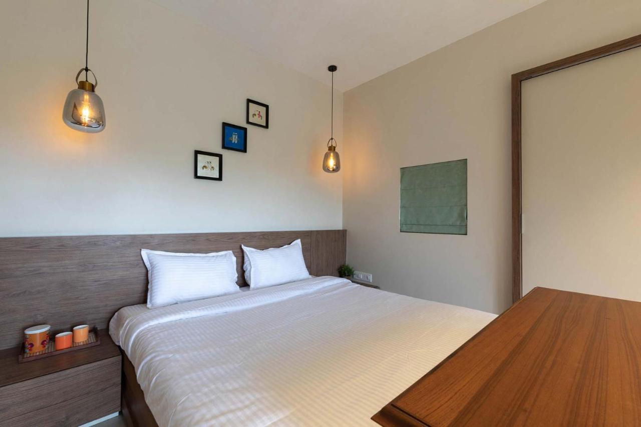 Villa Foresta By Stayvista With Modern Decor, Swimming Pool & Expansive Lawn For A Perfect Escape Lonavala Kültér fotó
