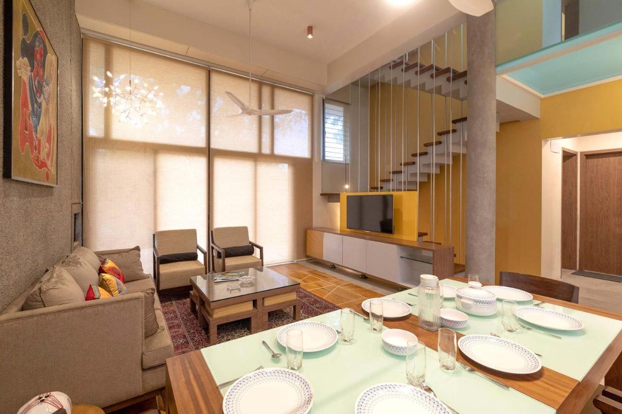 Villa Foresta By Stayvista With Modern Decor, Swimming Pool & Expansive Lawn For A Perfect Escape Lonavala Kültér fotó