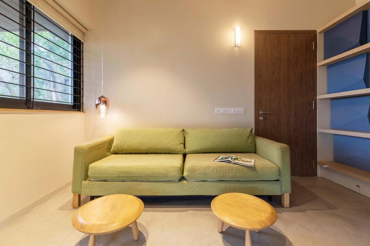 Villa Foresta By Stayvista With Modern Decor, Swimming Pool & Expansive Lawn For A Perfect Escape Lonavala Kültér fotó