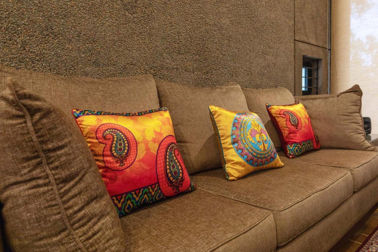Villa Foresta By Stayvista With Modern Decor, Swimming Pool & Expansive Lawn For A Perfect Escape Lonavala Kültér fotó